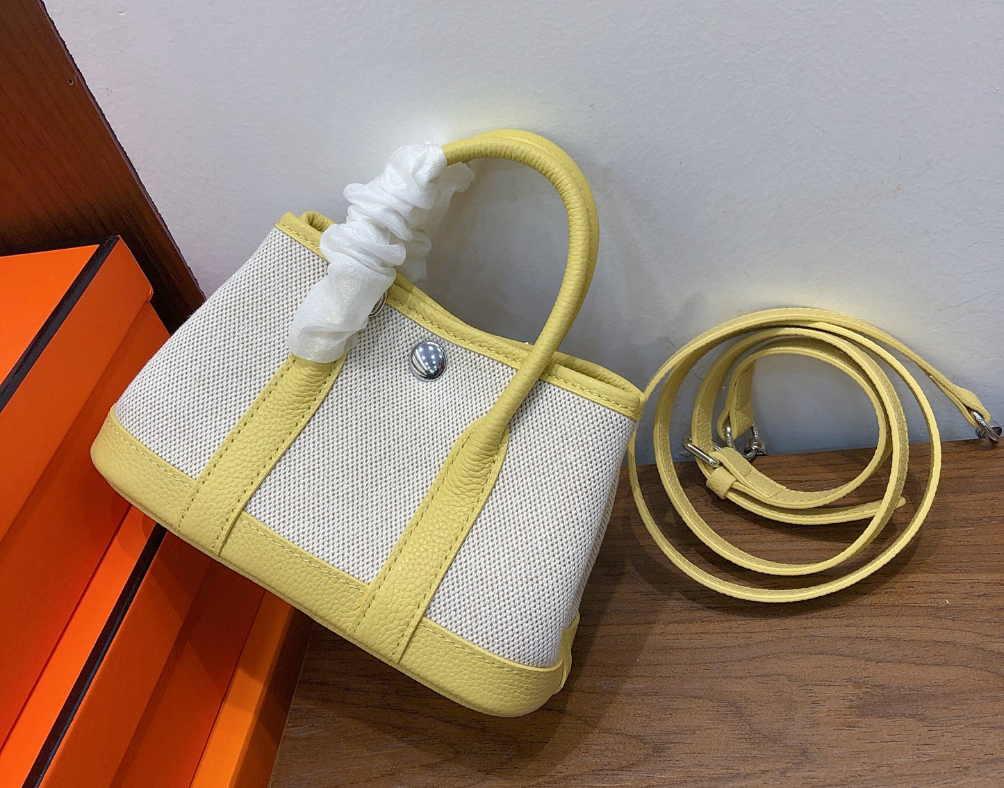 Pretty Essentials: Jardin 20 – Canvas Trim