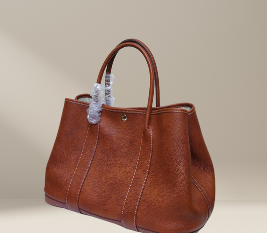 Pretty Essentials: Jardin 36 – Togo