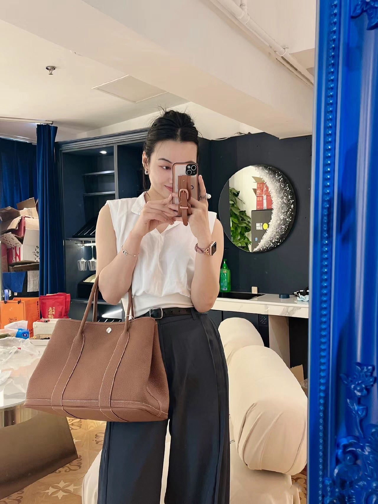 Pretty Essentials: Jardin 36 – Togo