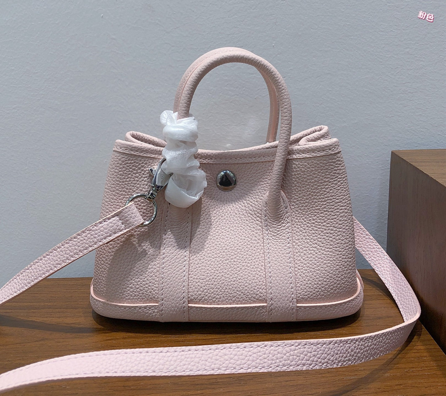 Pretty Essentials: Jardin 20 – Togo