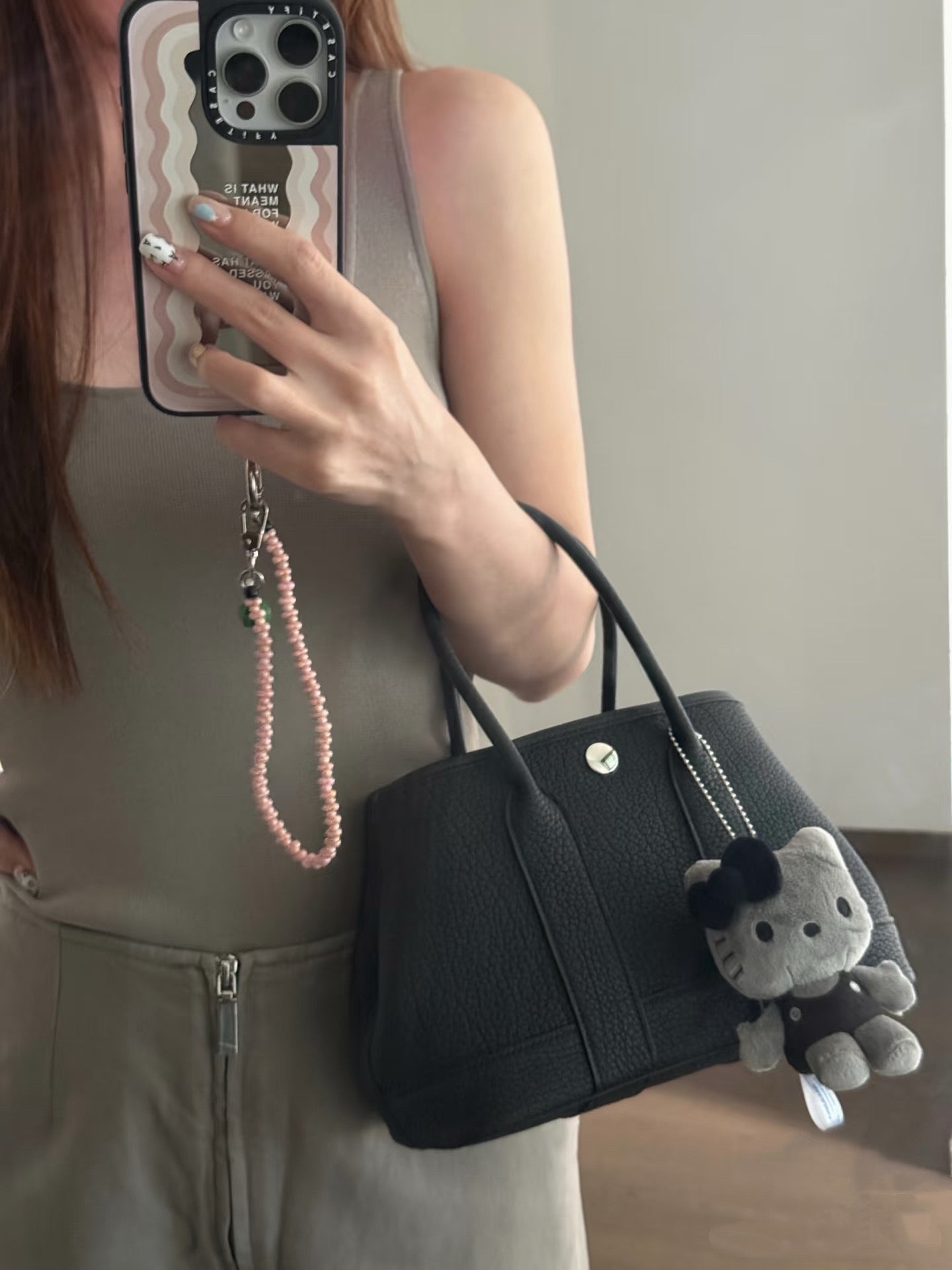 Pretty Essentials: Jardin 23 – Togo
