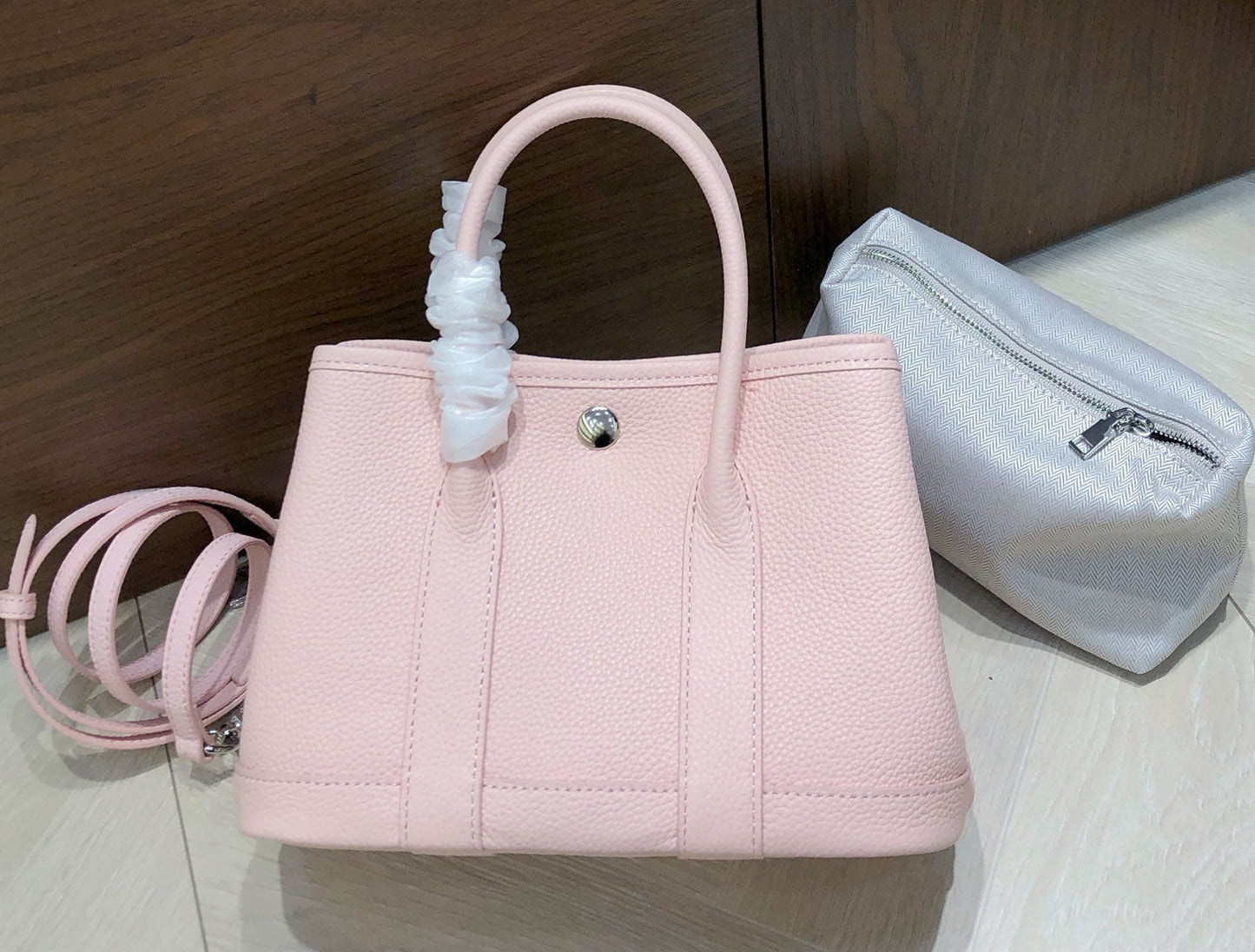 Pretty Essentials: Jardin 23 – Togo