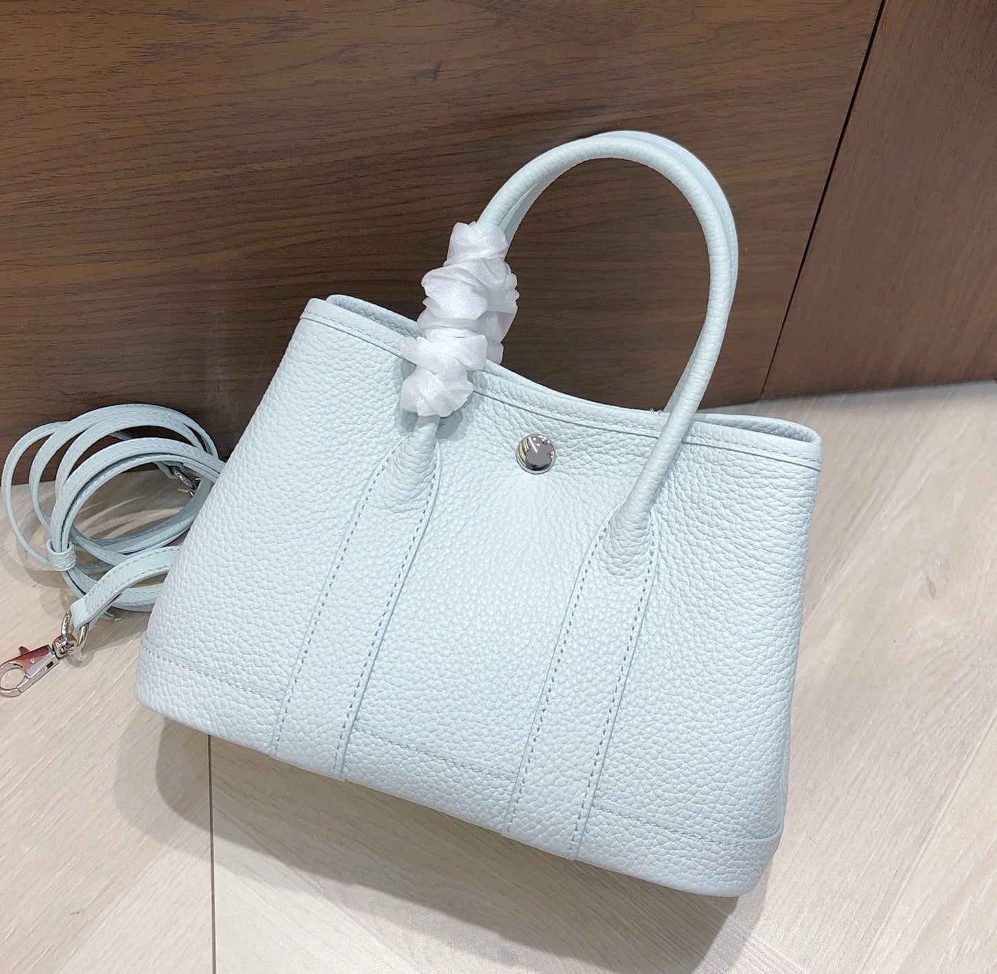 Pretty Essentials: Jardin 23 – Togo