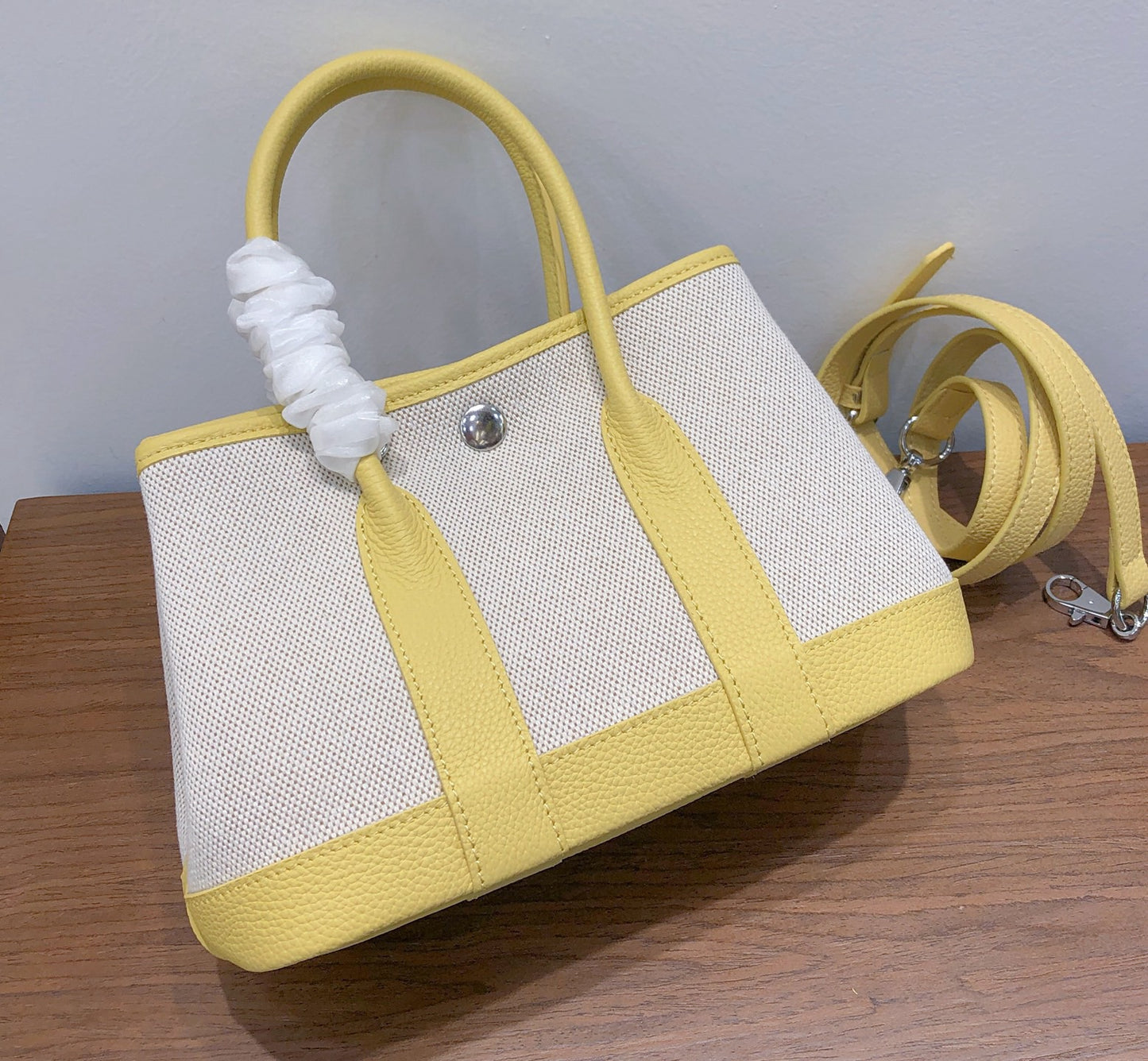 Pretty Essentials: Jardin 23 – Canvas Trim